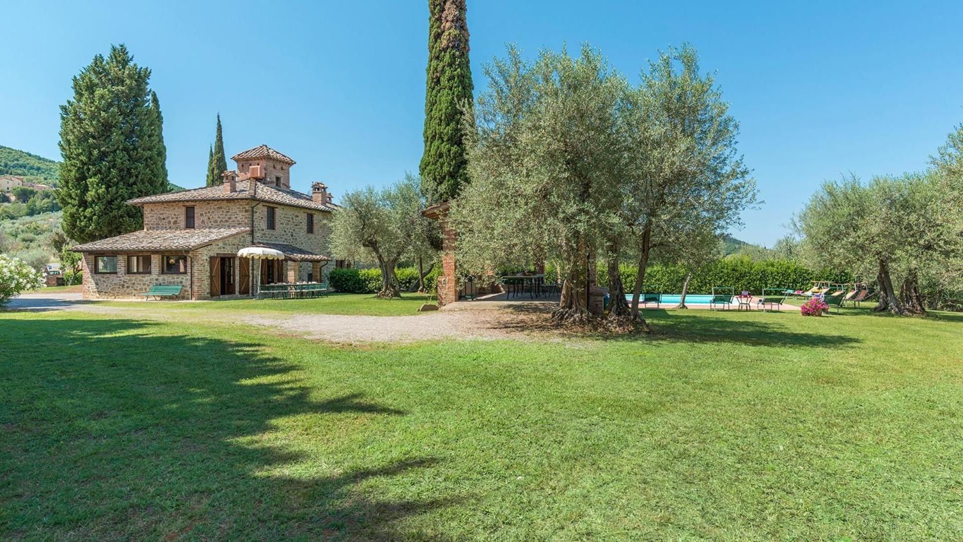 Agriturismo I Frati Paciano Szoba fotó